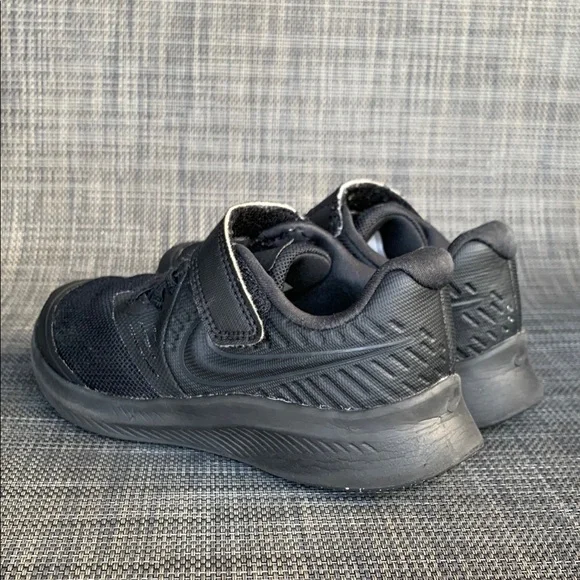 Nike Star Runner 2.0 Triple Black Sneakers GS Shoes Unisex Toddler size 11 - Picture 7 of 14